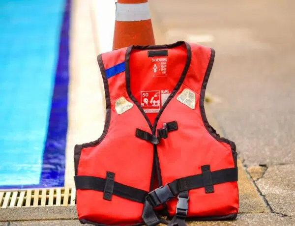 Schwimmwesten für Kinder ab 1 Jahr im Test